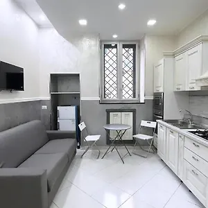 https://tessitori-16-house.hotels-amalfi.com